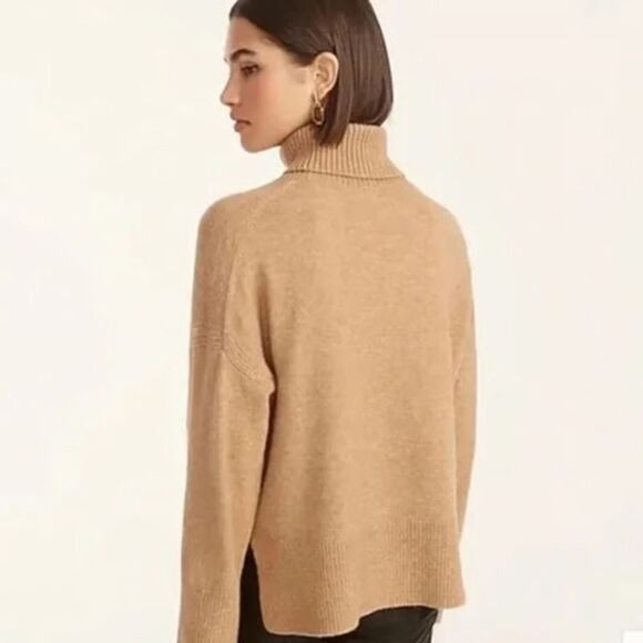 NEW J CREW Turtleneck sweater in Supersoft yarn in “Natural” - Picture 4 of 6